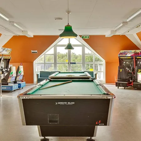 Romo Xxv Apartment